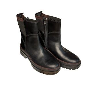 TIMBERLAND Black Leather Ankle Boots with Rugged Sole –‎ Size 8.5